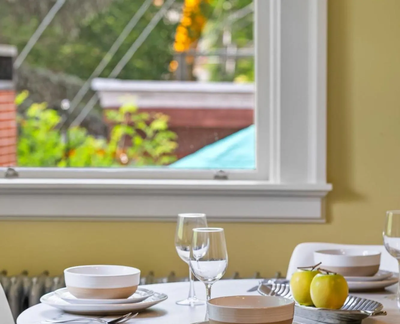 Historic Treend Residence In The Heart Of Mission Calgary Holiday home